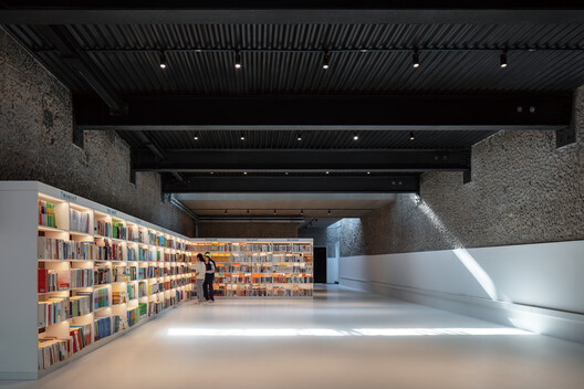 Beijing National Day School Student Creative Activity Center / Origin Architect - Interior Photography