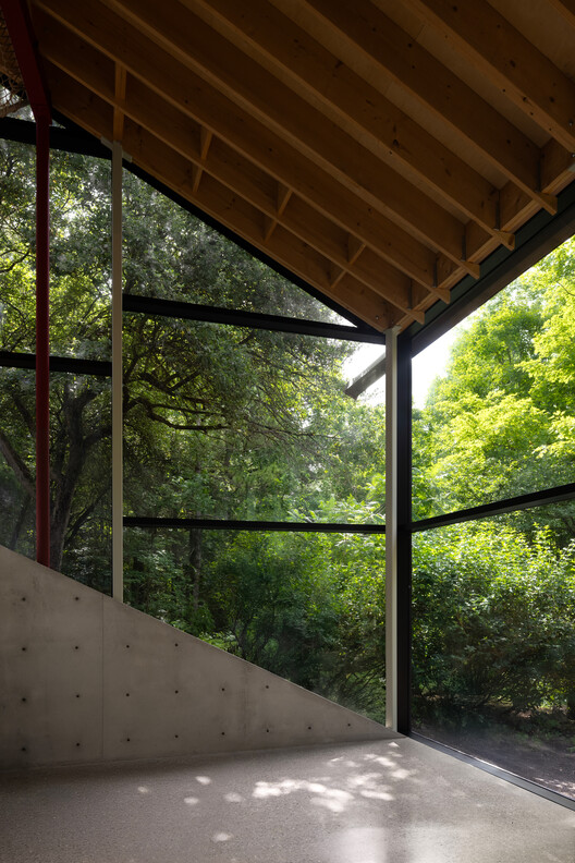 Belfountain House / UUfie Belfountain House / UUfie - Image 6 of 32