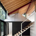 Belfountain House / UUfie - Houses