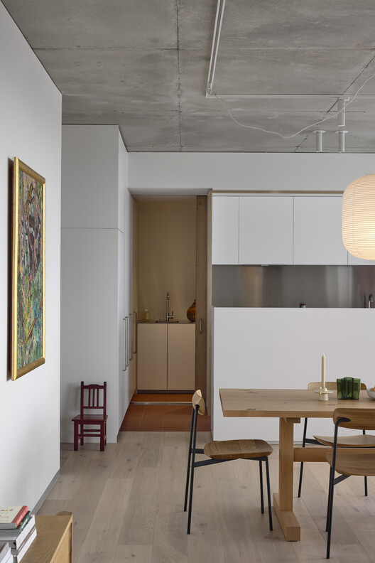 9 Wilson Ave Apartment / MA+Co + Neometro 9 Wilson Ave Apartment / MA+Co + Neometro - Image 29 of 31