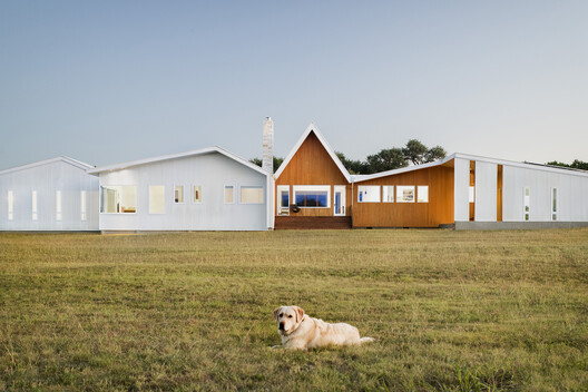 Reconsidering the Shotgun House: Between Preservation, Experimentation, and Displacement Reconsidering the Shotgun House: Between Preservation, Experimentation, and Displacement - Image 6 of 25