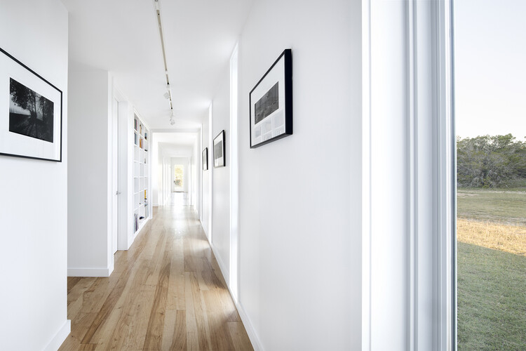 Reconsidering the Shotgun House: Between Preservation, Experimentation, and Displacement - Image 20 of 25