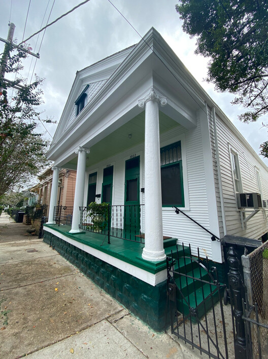 Reconsidering the Shotgun House: Between Preservation, Experimentation, and Displacement - Image 18 of 25