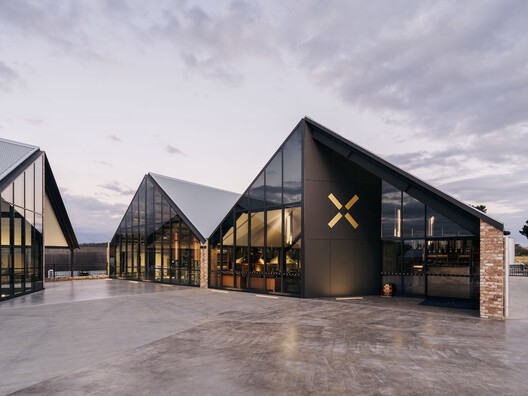The Spirit of Space: 10 Distillery Projects Where Production Shapes Architecture The Spirit of Space: 10 Distillery Projects Where Production Shapes Architecture - Image 24 of 26