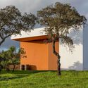 O espírito do espaço: 10 projetos de destilaria onde a produção molda a arquitetura - Imagem 5 de 26