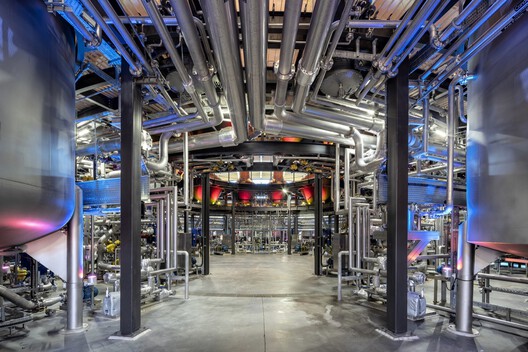 The Spirit of Space: 10 Distillery Projects Where Production Shapes Architecture The Spirit of Space: 10 Distillery Projects Where Production Shapes Architecture - Image 10 of 26