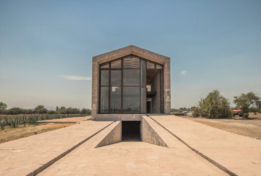 The Spirit of Space: 10 Distillery Projects Where Production Shapes Architecture The Spirit of Space: 10 Distillery Projects Where Production Shapes Architecture - Image 9 of 26