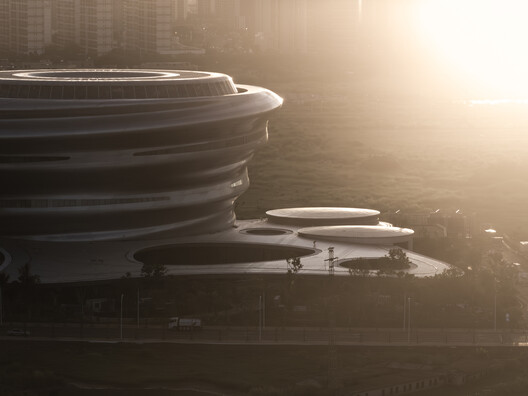 Hainan Science Museum / MAD Architects Hainan Science Museum / MAD Architects - Image 11 of 25