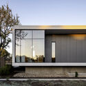 Westlake Dermatology Georgetown / Matt Fajkus Architecture  - Clinic