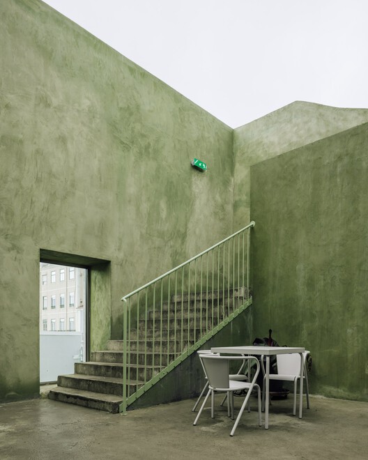 Captain's House / Miguel Marcelino Captain's House / Miguel Marcelino - Exterior Photography, Concrete