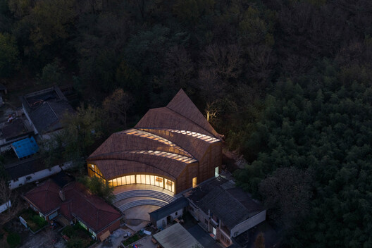 Carpenter's Home / Primary Architects Carpenter's Home / Primary Architects - Exterior Photography, Wood