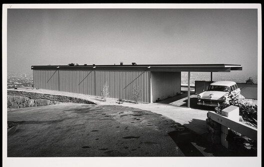 Case Study Houses and the Myth of a Universal Domestic Ideal Case Study Houses and the Myth of a Universal Domestic Ideal - Image 20 of 21