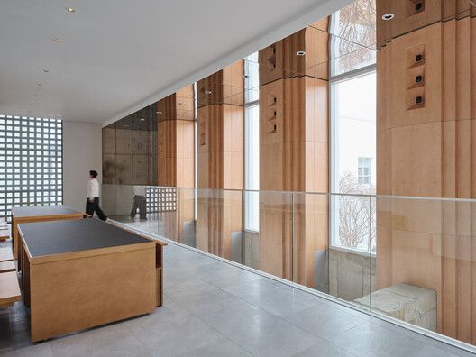 Coffee or Tea: Third Places, Kiosks, and the Retail Architecture of Duration Coffee or Tea: Third Places, Kiosks, and the Retail Architecture of Duration - Image 13 of 33