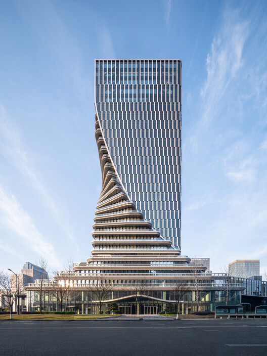The Linping Fintech Tower / CUC - Exterior Photography