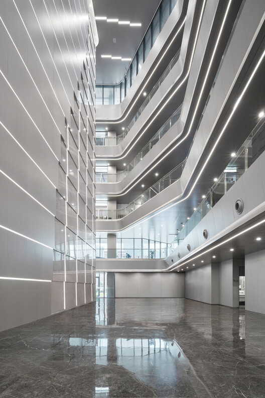 The Linping Fintech Tower / CUC - Image 26 of 35