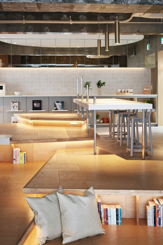fuu Oimachi by LATIERRA / R/URBAN DESIGN OFFICE fuu Oimachi by LATIERRA / R/URBAN DESIGN OFFICE - Interior Photography, Kitchen, Wood, Table, Lighting, Chair, Glass