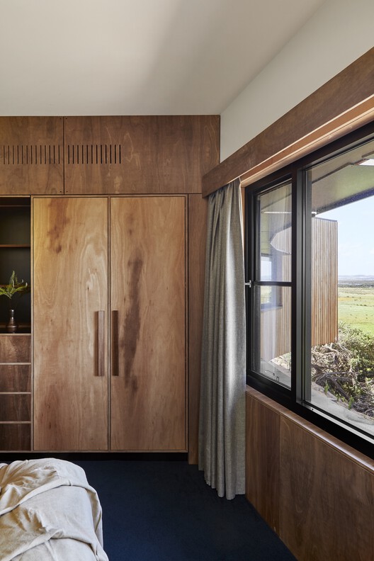 Hide House / MRTN Architects Hide House / MRTN Architects - Image 19 of 33