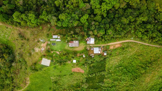 Building Autonomy: Latin American Communities Bringing Life’s Systems Into Architecture Building Autonomy: Latin American Communities Bringing Life’s Systems Into Architecture - Image 1 of 6