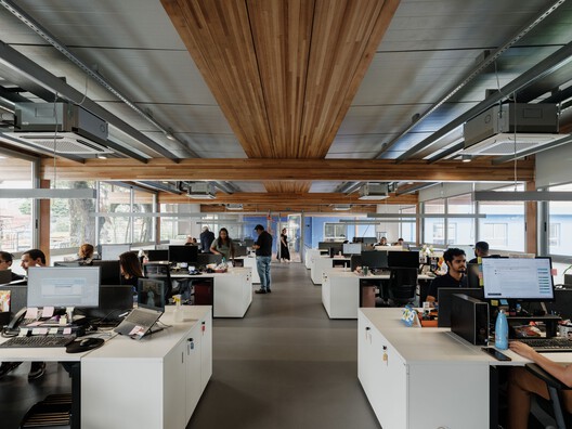 Renovación de la sede de la FUSP - Fundación de la Universidad de São Paulo / MMBB Arquitetos + Hugo Mesquita + Carolina Bueno - Fotografía interior, Cocina, Mesas, Vidrio, Sillas