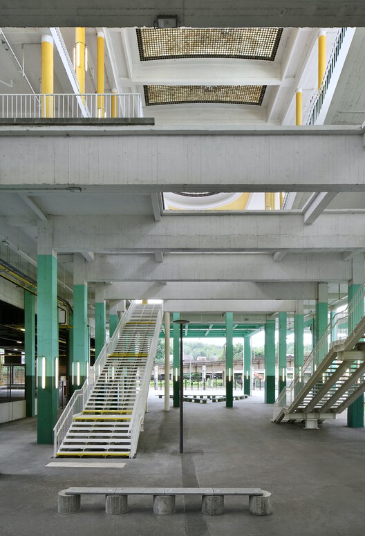 Charleroi Palais des Expositions / AgwA + architecten jan de vylder inge vinck Charleroi Palais des Expositions / AgwA + architecten jan de vylder inge vinck - Image 4 of 19