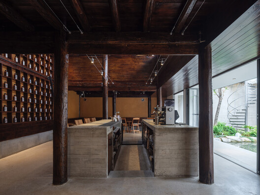 Voiceless Coffee · Sensory Lab / No10-Architects - Interior Photography, Kitchen, Wood, Beam