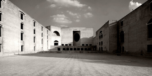Climate, Culture, and Modernism: The Postcolonial Campus as Architectural Laboratory Climate, Culture, and Modernism: The Postcolonial Campus as Architectural Laboratory - Image 12 of 12