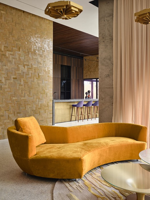 Villa Butterfly / Mohamed Amine Siana Villa Butterfly / Mohamed Amine Siana - Interior Photography, Wood, Sofa, Lighting, Chair