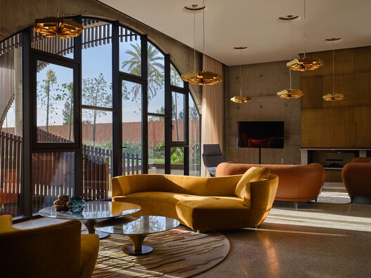 Villa Butterfly / Mohamed Amine Siana Villa Butterfly / Mohamed Amine Siana - Interior Photography, Living Room, Wood, Lighting, Sofa, Chair