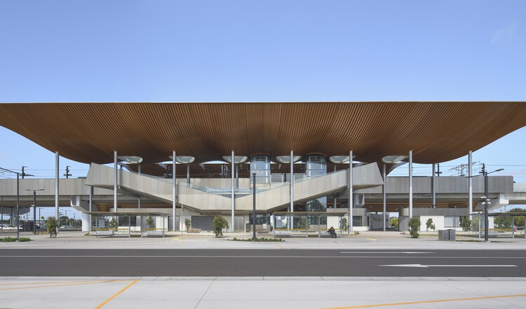 Pakenham Station / Genton - Exterior Photography, Train Station