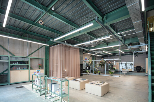 unravel Hair Salon / Atelier Write unravel Hair Salon / Atelier Write - Interior Photography, Glass