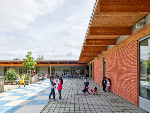 Alain Bertrand School Complex / GGR architectes - Exterior Photography