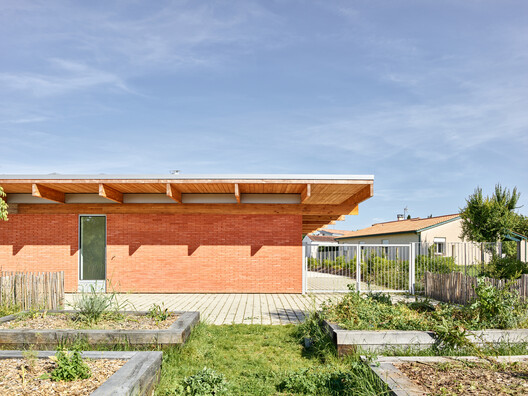 Alain Bertrand School Complex / GGR architectes - Exterior Photography