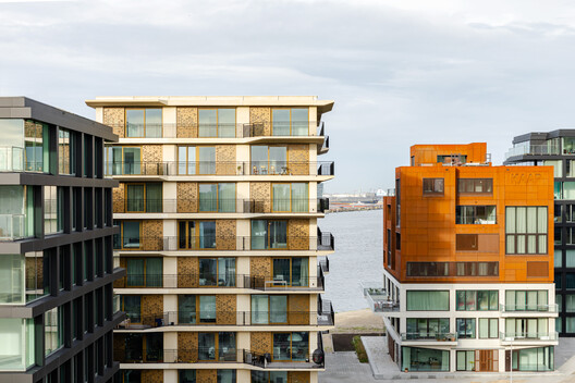 KAAP - Residential District and Circular Pavilion / Powerhouse Company + Orange Architects + NEXT architects KAAP - Residential District and Circular Pavilion / Powerhouse Company + Orange Architects + NEXT architects - Exterior Photography, Balcony