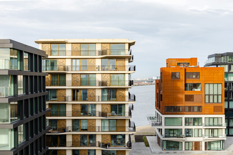 KAAP - Residential District and Circular Pavilion / Powerhouse