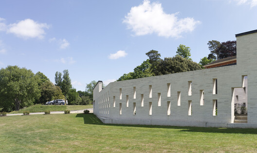 St Raphael's Health and Wellbeing Center / Adam Richards Architects St Raphael's Health and Wellbeing Center / Adam Richards Architects - Image 28 of 35