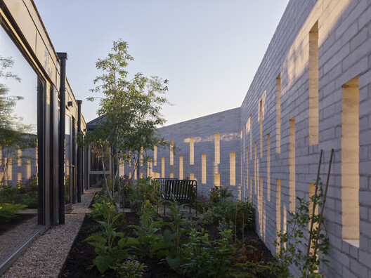 St Raphael's Health and Wellbeing Center / Adam Richards Architects St Raphael's Health and Wellbeing Center / Adam Richards Architects - Image 9 of 35