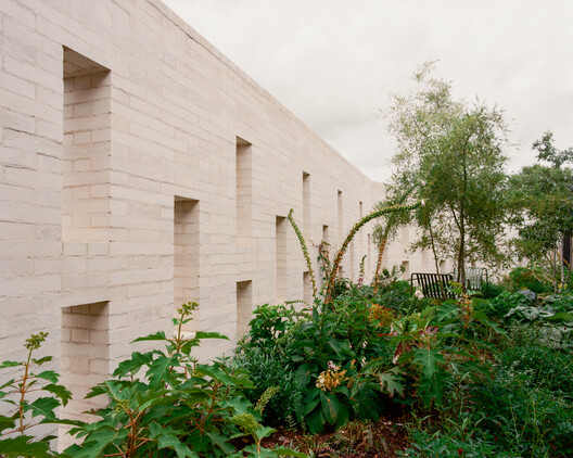 St Raphael's Health and Wellbeing Center / Adam Richards Architects St Raphael's Health and Wellbeing Center / Adam Richards Architects - Image 26 of 35