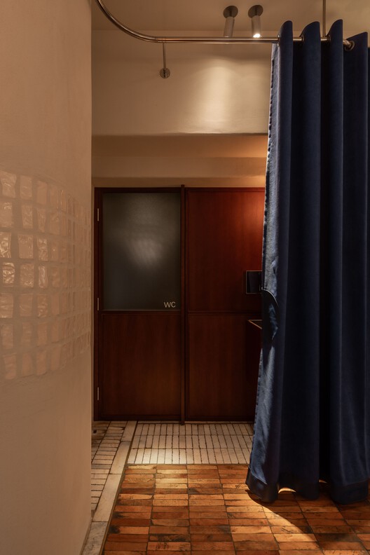 Mitte Café 2.0 / LIS design studio - Image 12 of 23
