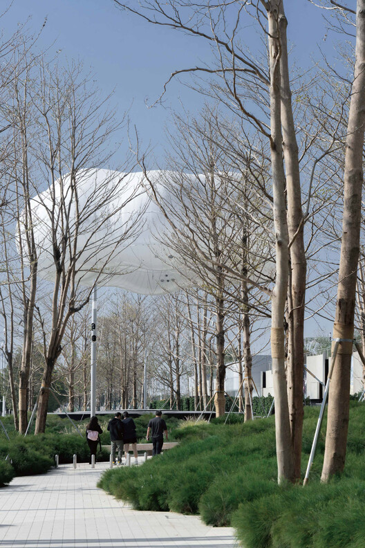 Dongguan MIXC VILLAGE IP Installation / PILLS Dongguan MIXC VILLAGE IP Installation / PILLS - Exterior Photography