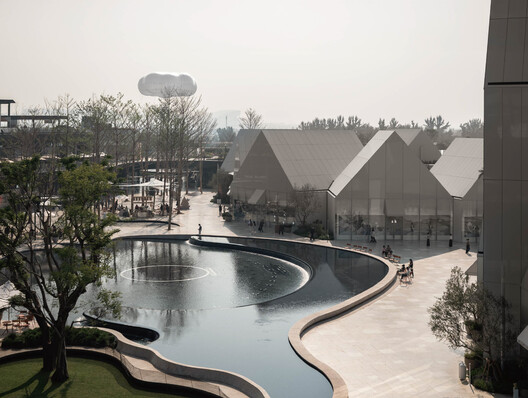 Dongguan MIXC VILLAGE IP Installation / PILLS Dongguan MIXC VILLAGE IP Installation / PILLS - Image 6 of 18