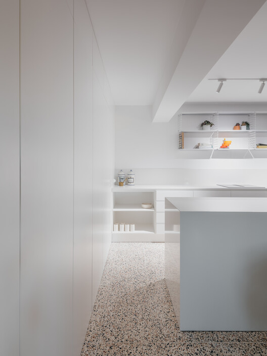 Manuela Porto 10 Apartment / ALA.rquitectos Manuela Porto 10 Apartment / ALA.rquitectos - Image 22 of 28