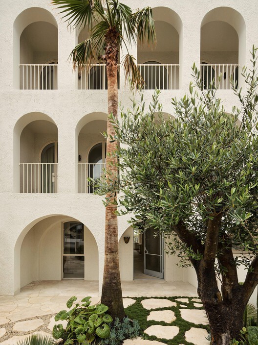 Bondi Beach Villa / Common Office Bondi Beach Villa / Common Office - Interior Photography, Arcade