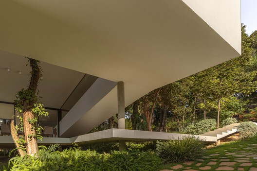 Ascendente House / TETRO Arquitetura Ascendente House / TETRO Arquitetura - Image 7 of 19