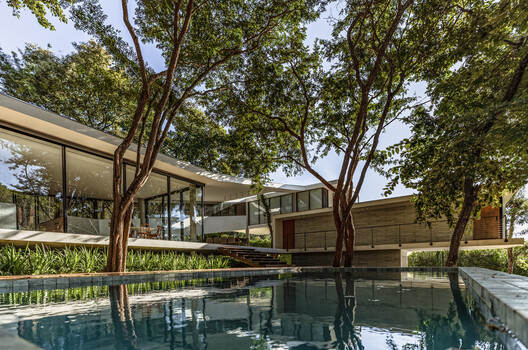 Ascendente House / TETRO Arquitetura Ascendente House / TETRO Arquitetura - Image 5 of 19