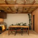 Casa Conde / Terra Arquitetura - Fotografia de Interiores, Casas, Viga, Cadeira