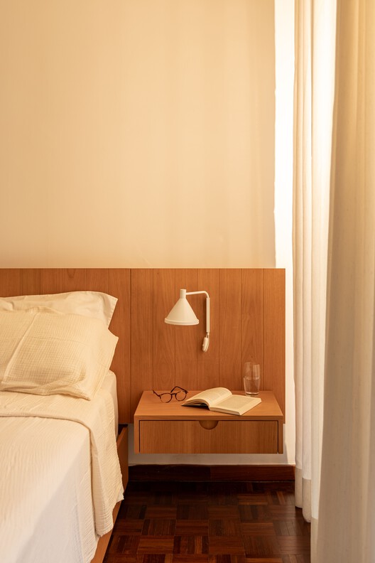 Conde House / Terra Arquitetura Conde House / Terra Arquitetura - Interior Photography, Bedroom, Wood, Bed