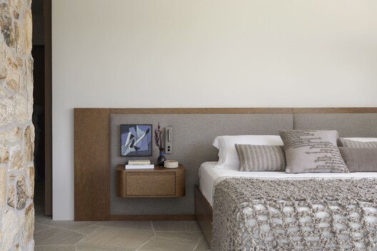 Casa Circular / efcarquitetura Casa Circular / efcarquitetura - Interior Photography, Bedroom, Wood, Bed