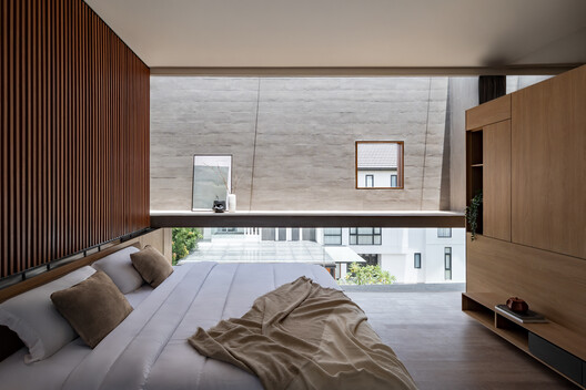 O4 House / studiokian O4 House / studiokian - Interior Photography, Bedroom, Wood, Chair