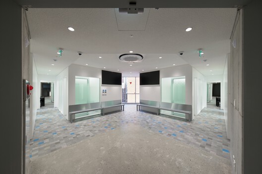 3D Building / FHHH friends - Image 13 of 39