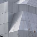 3D Building / FHHH friends - Educational Architecture